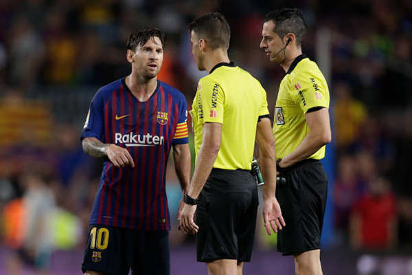 Barca đứt mạch toàn thắng Messi thái độ gì