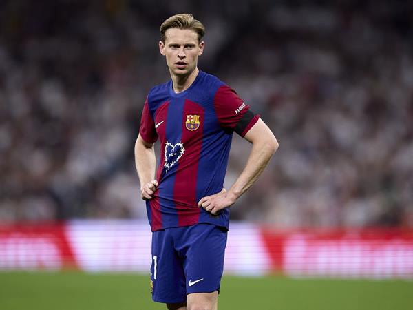 Tiền vệ mỏ neo: Frenkie de Jong