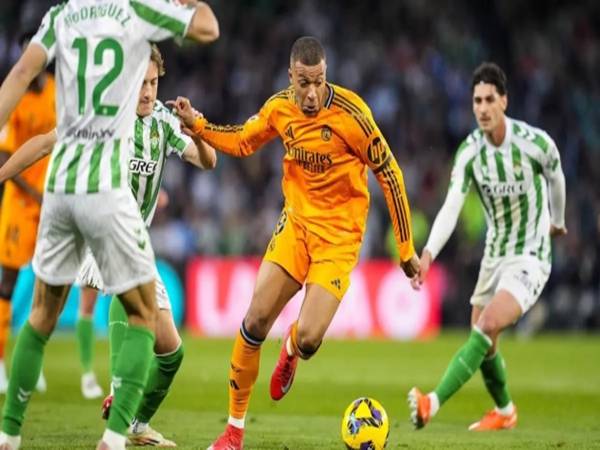 Tin CLB Real Madrid: Lực lượng trận đại chiến với Atletico