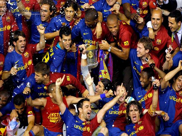Khám phá đội hình cầu thủ Barca mạnh nhất mọi thời đại