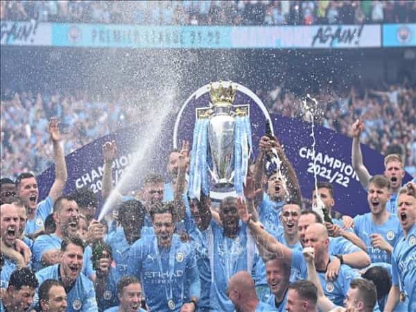 Đội hình Man City vô địch Ngoại hạng Anh 2011 giờ sao?