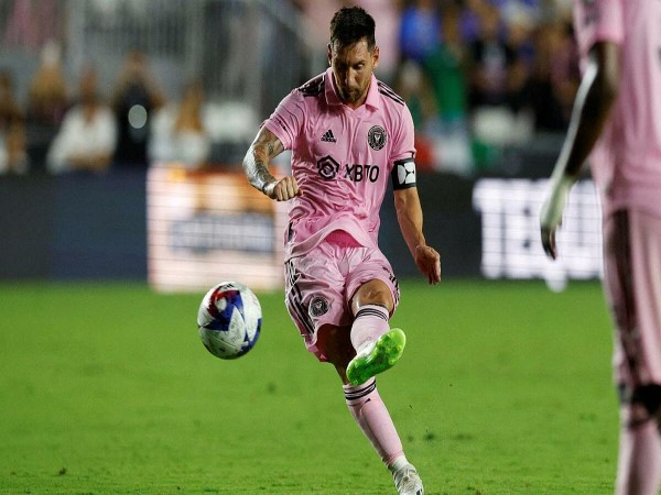 Số bàn thắng sút phạt của Messi: Tỷ lệ thành bàn ấn tượng