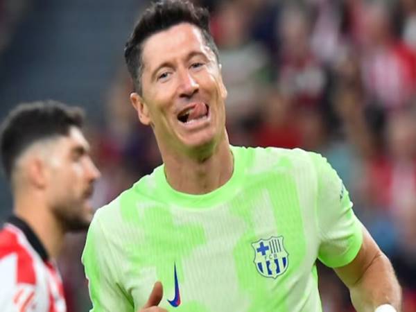 Tin Barcelona: Barca đón cú hích từ tiền đạo Lewandowski