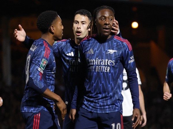 Tin BĐ: Arsenal và Man City thắng dễ tại League Cup
