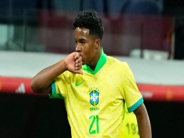 Top thần đồng bóng đá Brazil khiến cả thế giới chú ý