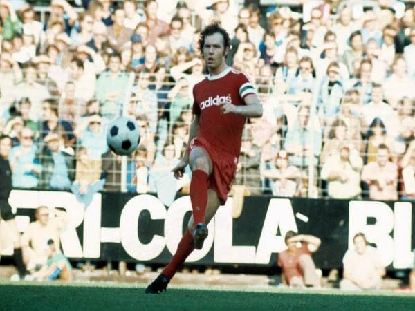 Beckenbauer mặc áo số mấy? Hé lộ ý nghĩa số áo Beckenbauer