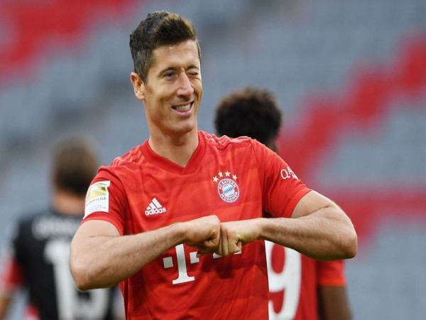Lewandowski mảnh ghép mà MU còn thiếu
