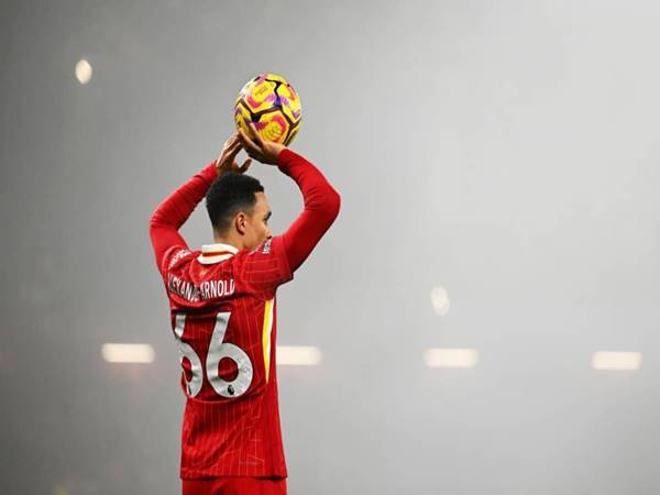 Tầm quan trọng của luật ném biên bóng đá