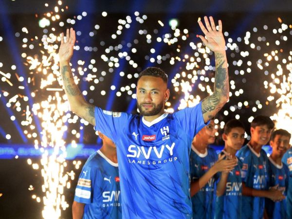 Các CLB ưu tiên vi mô trong chiến lược nhân sự dài hạn