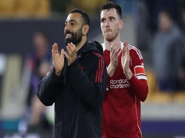 Bài toán thay thế Mohamed Salah trên hàng công